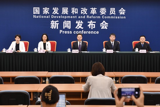 國家發(fā)改委：我國累計建成各類充電樁超過660萬臺